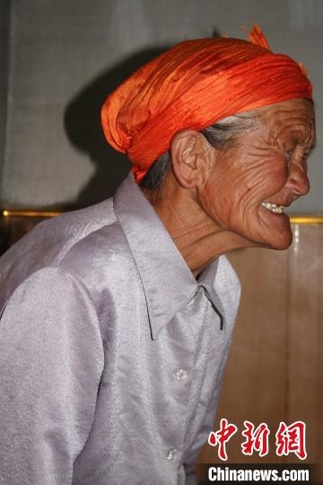 薩仁托婭拍攝的“草原母親”?！∷_仁托婭供圖