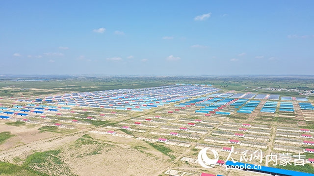 科右中旗被列入全國肉牛全產(chǎn)業(yè)鏈典型縣，入選國家級(jí)現(xiàn)代產(chǎn)業(yè)園創(chuàng)建名單。（科右中旗委宣傳部提供）