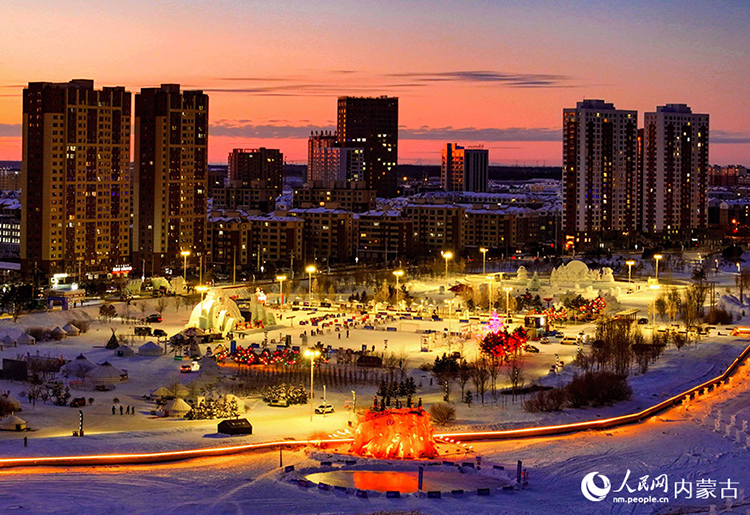 2024年12月20日拍攝的呼倫貝爾市城市越野滑雪公園景色（無人機(jī)照片）。王正攝