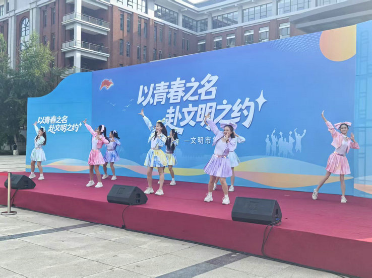 1750815230527311.jpg 青春2.jpg