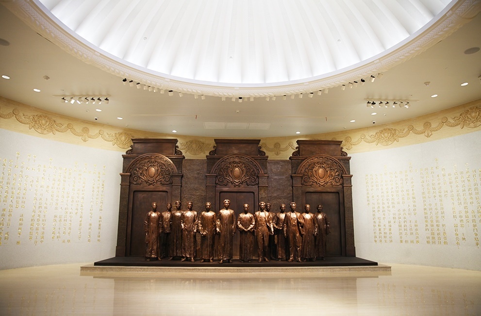 中共一大紀念館序廳。人民網(wǎng)記者 楊文全攝