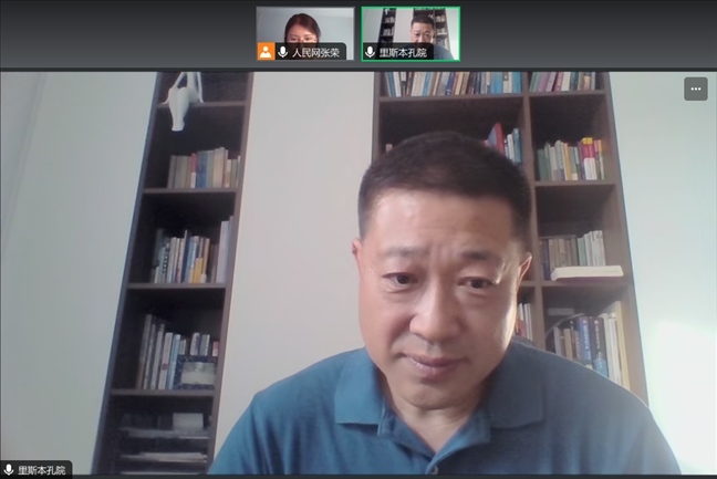 里斯本大學(xué)孔子學(xué)院中方院長王錦程。 采訪截圖