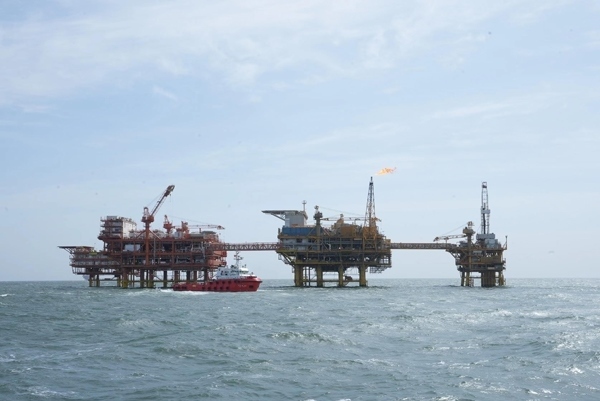 墾利6-1油田海上施工現(xiàn)場。受訪者供圖