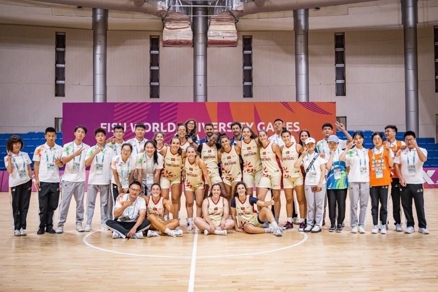 成都大運會葡萄牙女子籃球隊。 受訪者供圖
