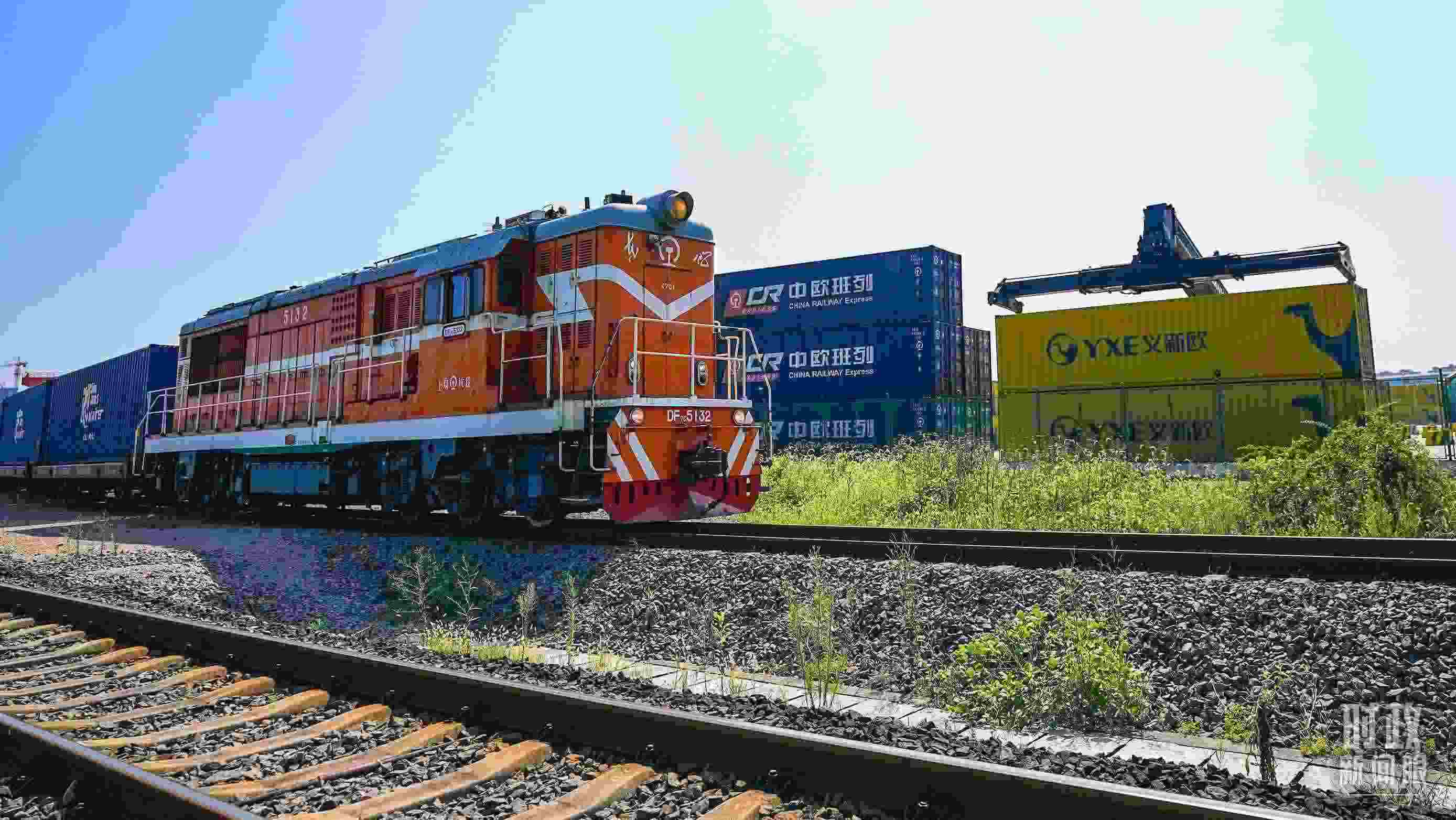 △“義新歐”中歐班列。（總臺國廣記者李晉拍攝）