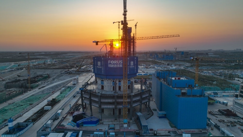 在雄安新區(qū)啟動區(qū)拍攝的中國中化大廈項目（9月21日攝，無人機照片）。新華社記者 張鋮 攝