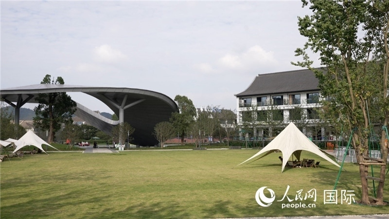 安吉露營地。人民網(wǎng) 彭昱凱攝