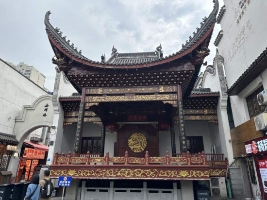 10月25日，長(zhǎng)沙太平老街一角。（本報(bào)記者 劉書(shū)文攝）