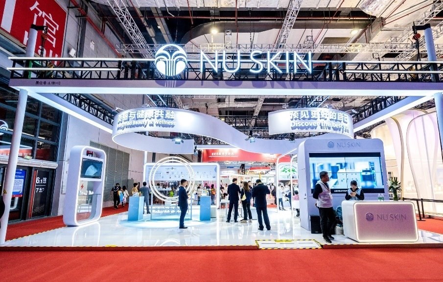 如新展臺(tái)。人民網(wǎng)記者 許維娜攝