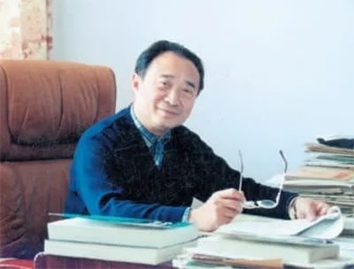 中年時(shí)的鐘萬(wàn)勰。大連理工大學(xué)供圖