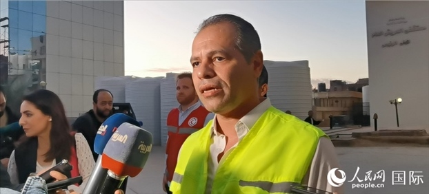 埃及衛(wèi)生部官員艾哈邁德·馬赫迪在接受記者采訪。人民網(wǎng)記者 沈小曉攝