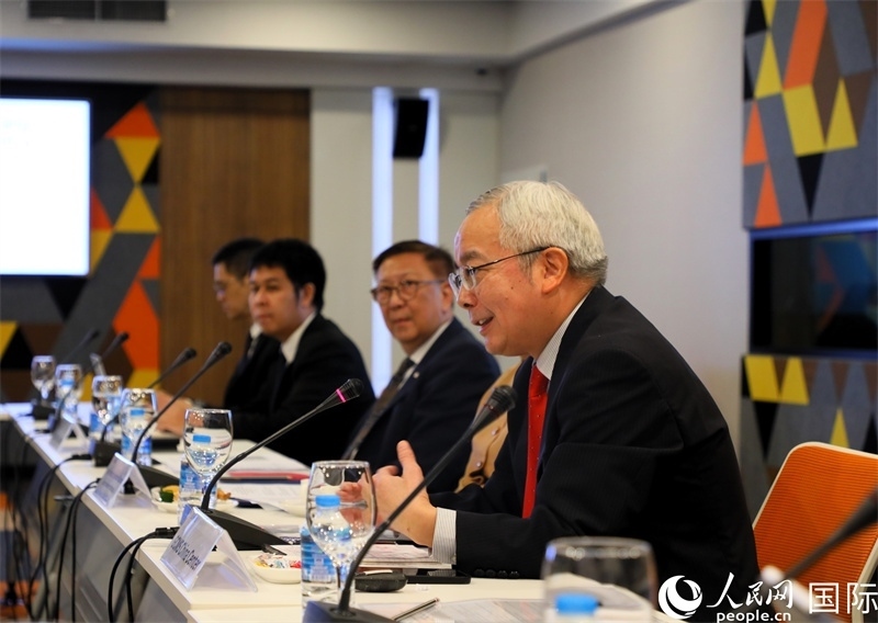 中國國際問題研究院副院長榮鷹致開幕辭。人民網(wǎng)記者 白元琪攝