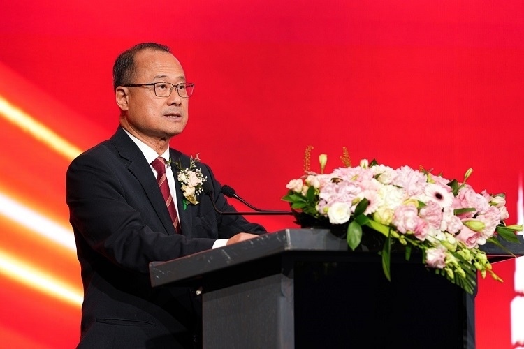 第十四屆全國政協(xié)常委、香港中華總商會會長蔡冠深致辭。阿聯(lián)酋中華工商總會供圖