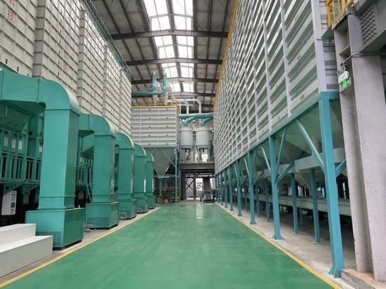 長(zhǎng)康集團(tuán)全自動(dòng)化的車間。劉俊慧攝