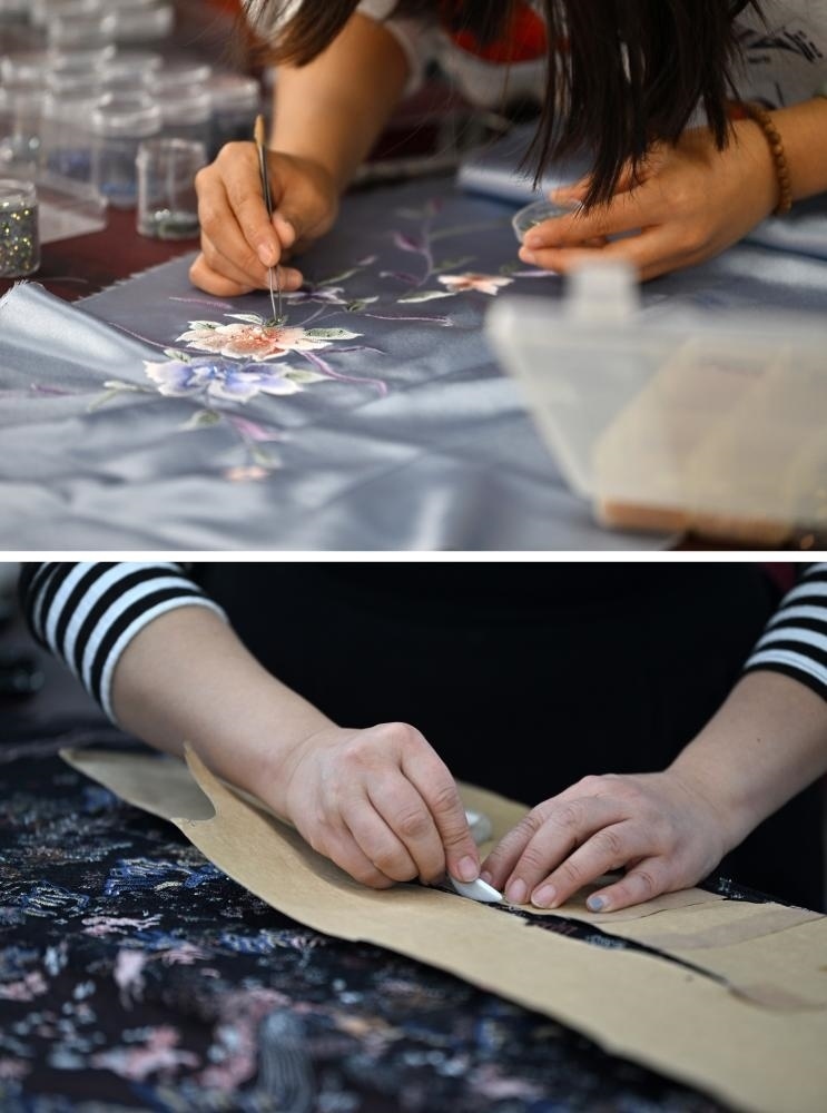 拼版照片：上圖為老美華定制車間的制衣師傅在面料上貼鉆；下圖為老美華定制車間的制衣師傅在面料上劃線（2023年12月8日攝）。天津老美華始創(chuàng)于1911年，歷史上以“千層底”布鞋聞名，是享譽津門的“中華老字號”。新華社記者 李然 攝