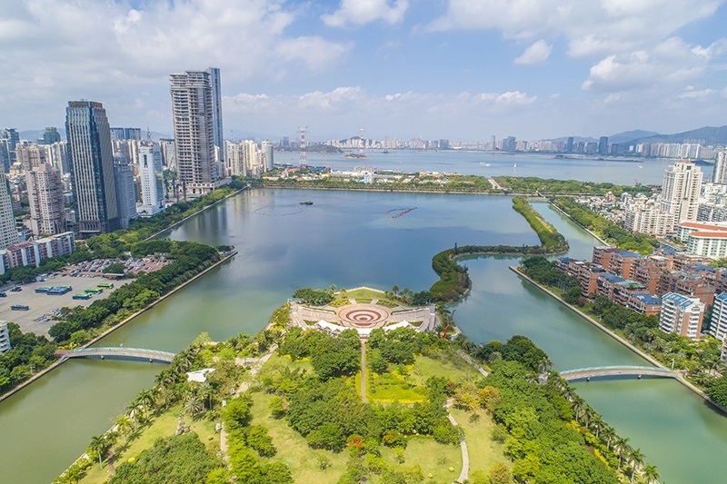 2021年5月15日，廈門，航拍筼筜湖，景色優(yōu)美。