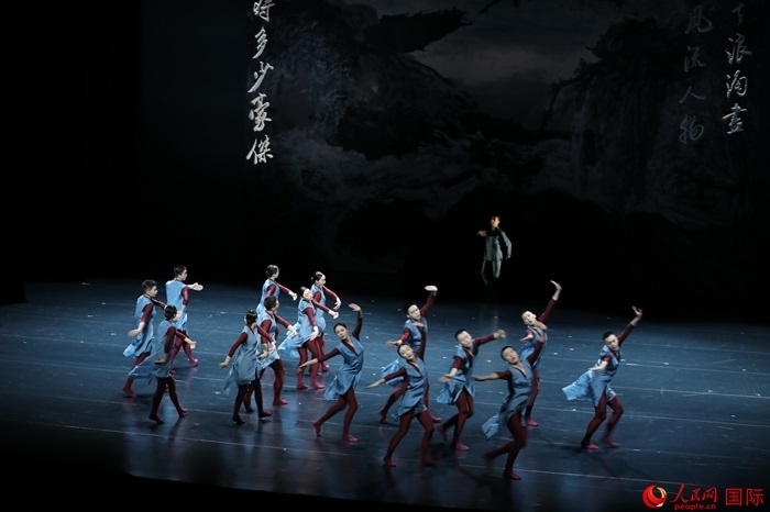 《詩憶東坡》美國巡演將持續(xù)2周，在華盛頓、紐約進行共計8場演出。人民網(wǎng)記者 李志偉攝