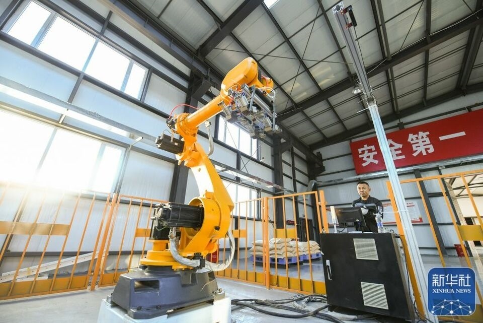 新華全媒+｜“大糧倉”黑龍江春耕備耕火熱進(jìn)行