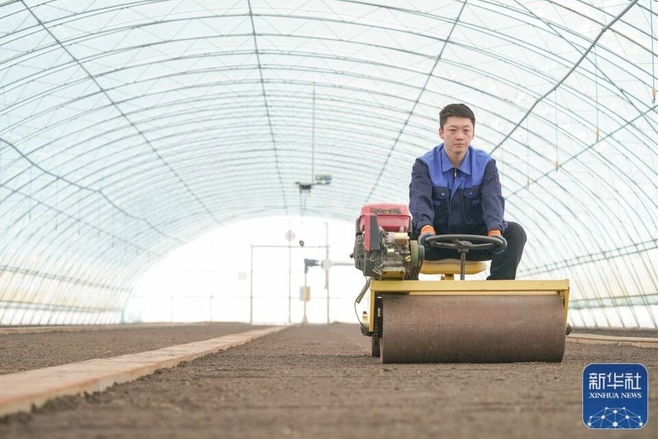 新華全媒+｜“大糧倉”黑龍江春耕備耕火熱進(jìn)行