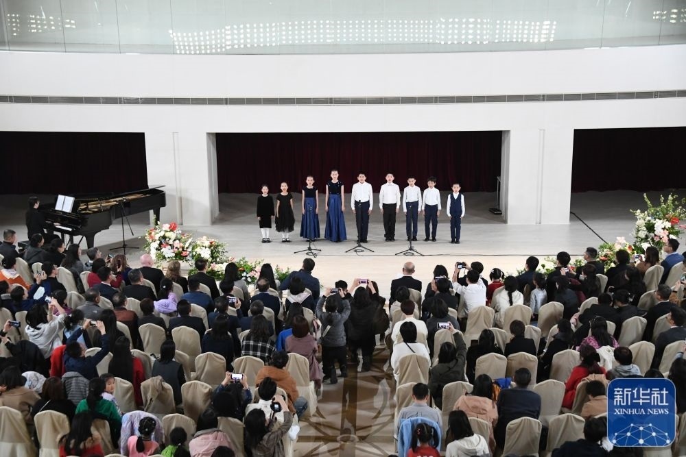 3月21日，金融街童聲合唱團在音樂會上演出。新華社記者 任超 攝