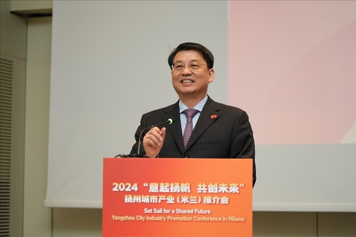 中國(guó)駐米蘭總領(lǐng)事劉侃寄語(yǔ)中意合作揚(yáng)帆遠(yuǎn)行。 主辦方供圖