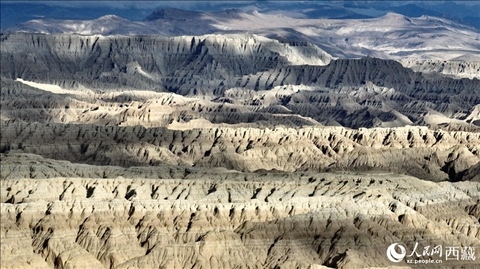 西藏阿里地區(qū)札達(dá)土林國(guó)家地質(zhì)公園。人民網(wǎng)記者 次仁羅布攝
