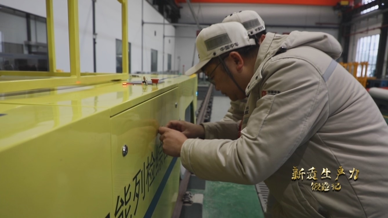 湖南株洲，算法測算團(tuán)隊(duì)正在做地鐵智能化檢測試驗(yàn)。