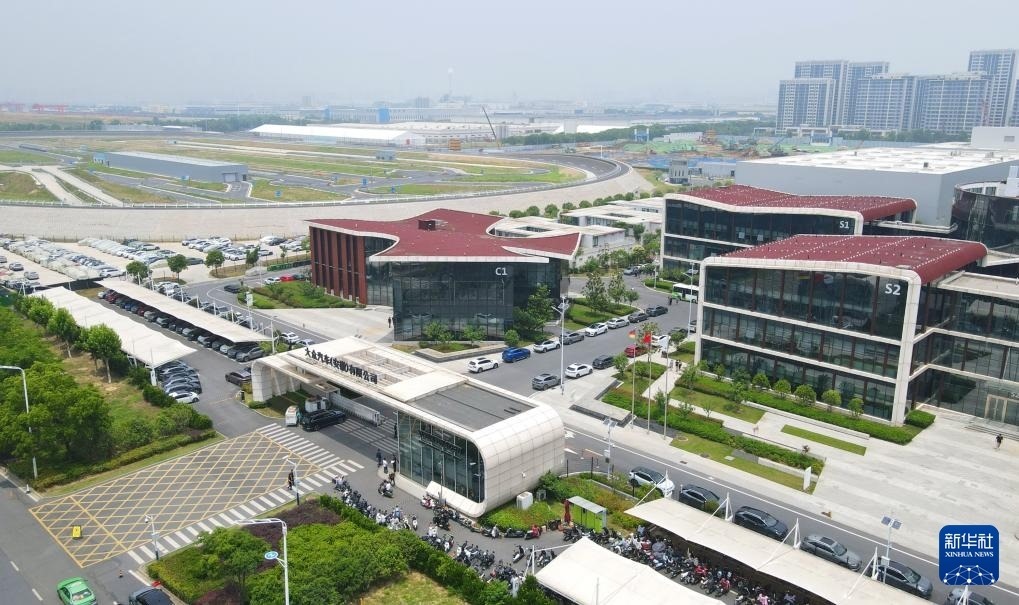 大眾汽車（安徽）有限公司外景（無人機(jī)照片，2024年6月7日攝）。新華社記者 郭晨 攝