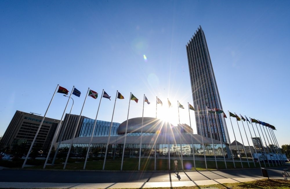 這是2015年1月28日在埃塞俄比亞首都亞的斯亞貝巴拍攝的中國政府無償援建的非盟總部所在地非盟會議中心。新華社記者 翟健嵐 攝