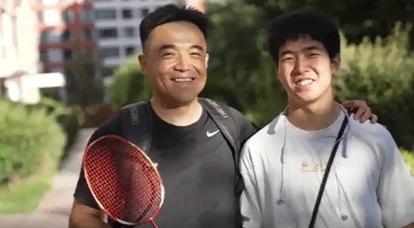 劉建波、劉傲寒父子。北航供圖