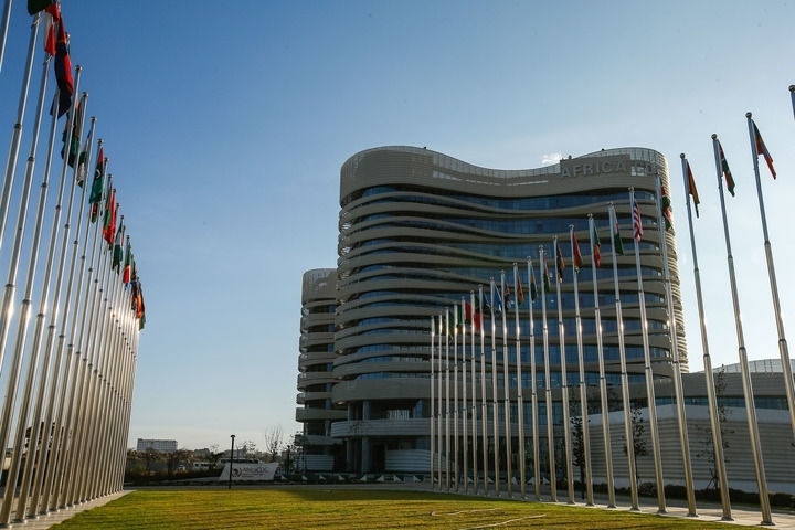 這是2024年1月31日在埃塞俄比亞首都亞的斯亞貝巴拍攝的非洲疾控中心總部大樓。新華社發(fā)（邁克爾·特韋爾德攝）