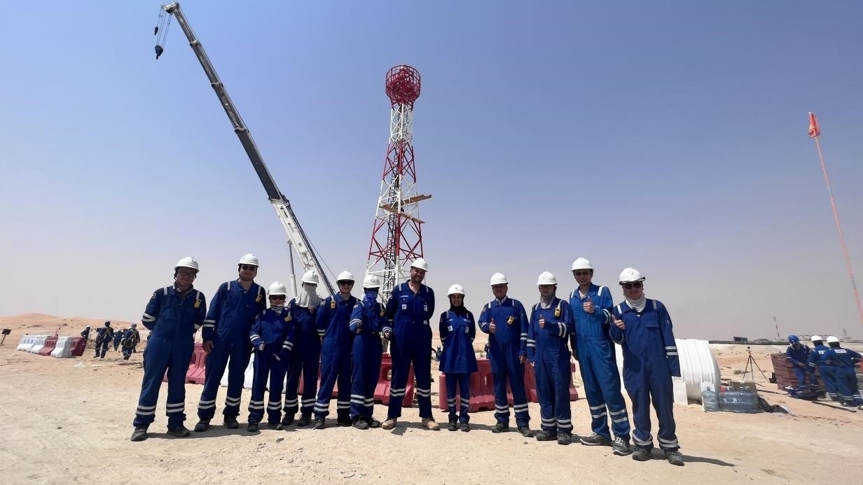 紅外線氣體監(jiān)測及智能預(yù)警系統(tǒng)安裝現(xiàn)場，振華石油供圖