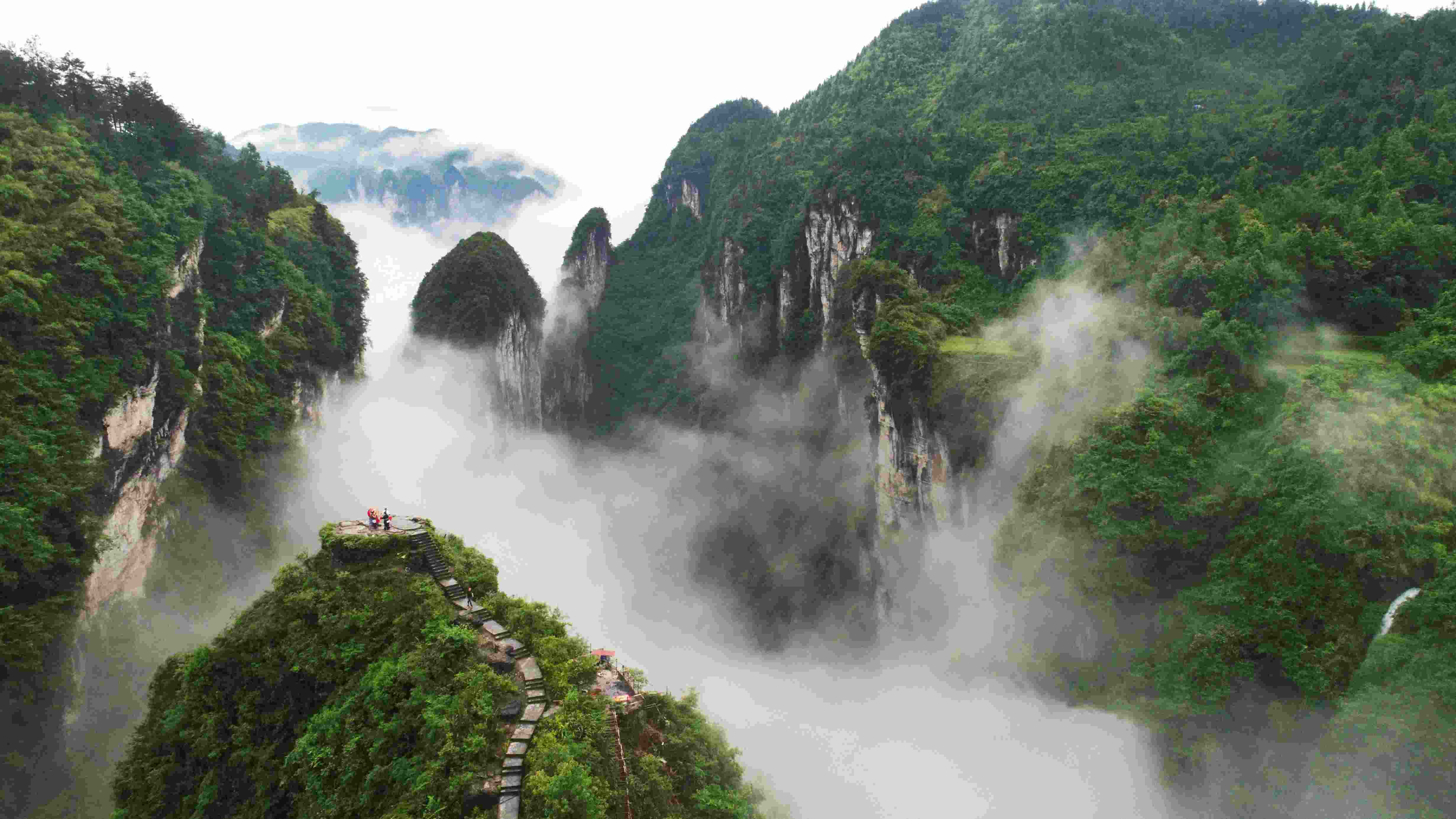 湖南矮寨國家森林公園。受訪者供圖