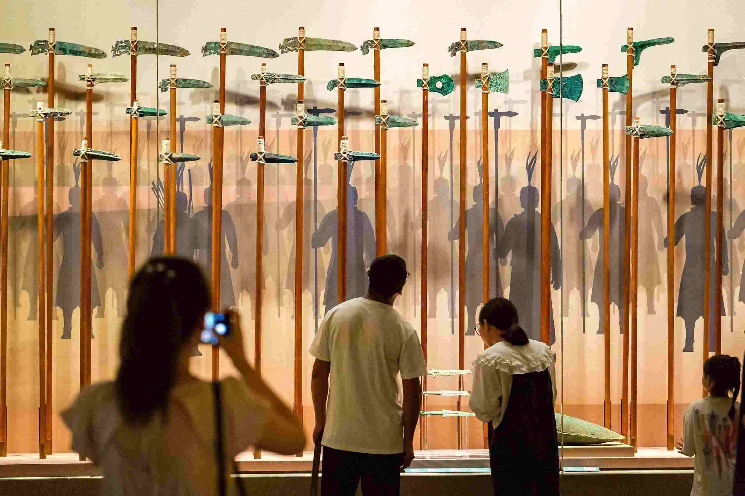 △2024年8月25日，游客在河南省安陽市殷墟博物館參觀。