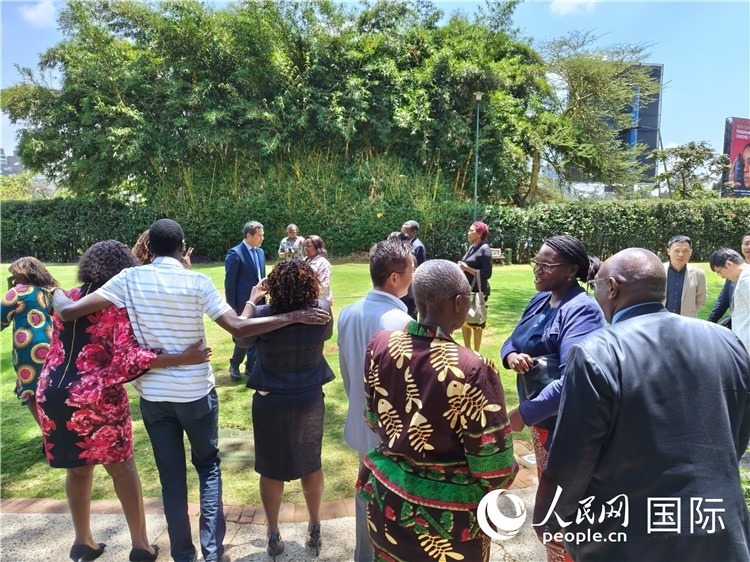 與會嘉賓在交流。陳哲攝