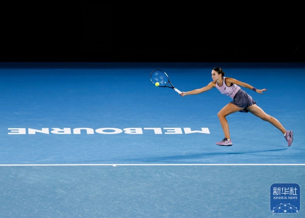 ↑托多尼在比賽中回球。新華社記者 馬平 攝