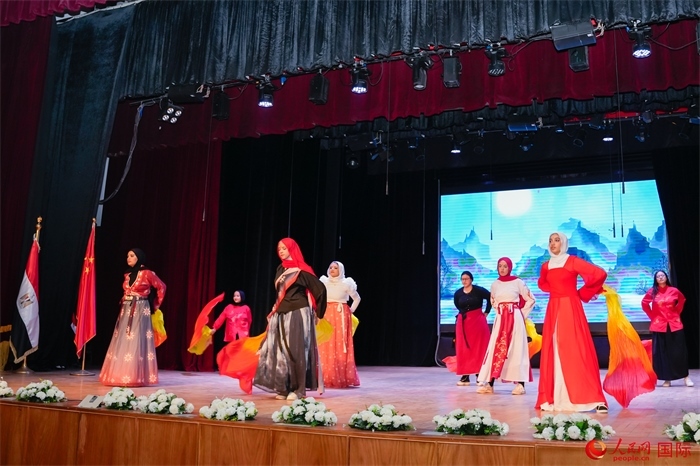 新春慶典活動(dòng)現(xiàn)場(chǎng)。人民網(wǎng) 塔里克·易卜拉欣攝