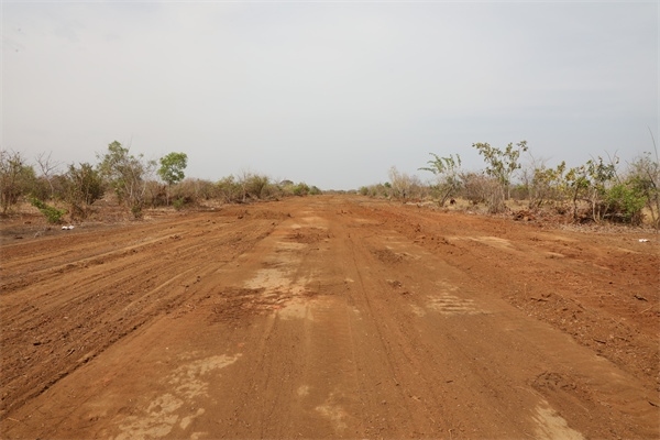 施工現(xiàn)場(chǎng)。張曉昆攝