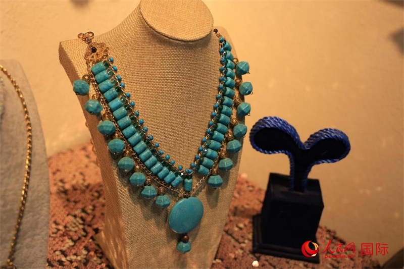 蘇美爾時期的流行項(xiàng)鏈。 人民網(wǎng)伊納斯·易卜拉欣攝