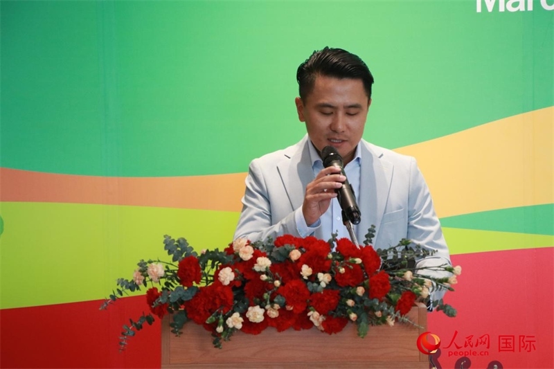 泰國華人青年商會會長刁刻佳發(fā)表講話。朱瀟逸攝