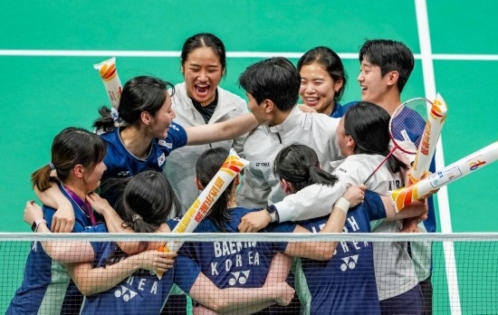 5月3日，韓國隊慶祝晉級決賽。新華社記者 孫非 攝