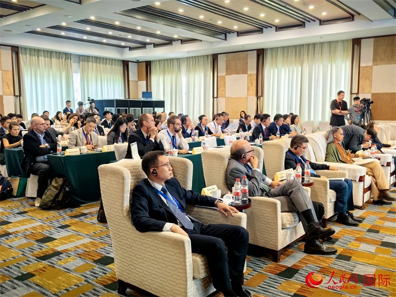 “通往COP30之路：中巴植樹造林和碳匯合作研討活動(dòng)”現(xiàn)場。人民網(wǎng)記者 符園園攝